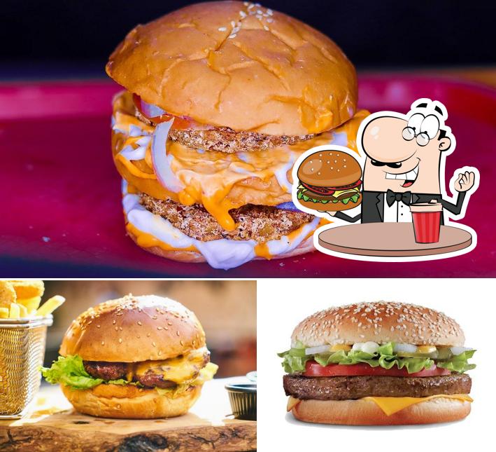 Order a burger at Amsterdam Fries & Burgers