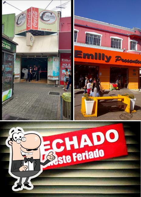 Veja imagens do interior do Restaurante Calçadão