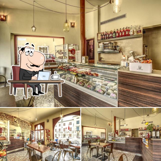 Dai un'occhiata agli interni di Bar All'Arco