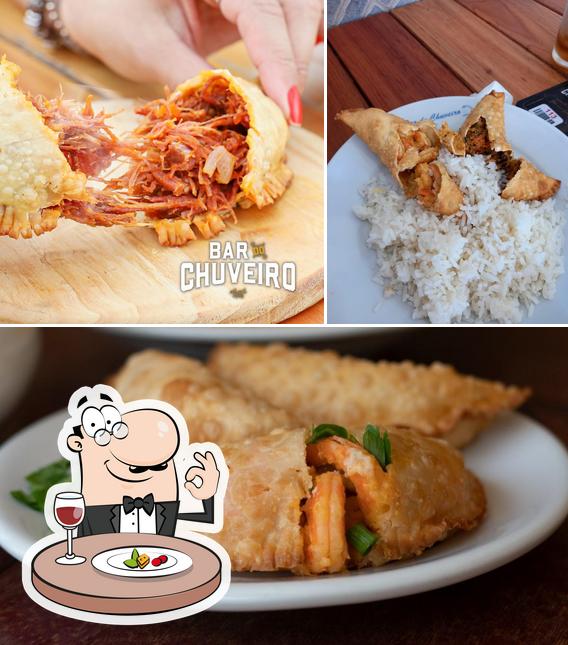 Platos en Bar do Chuveiro Unidade Bracuí