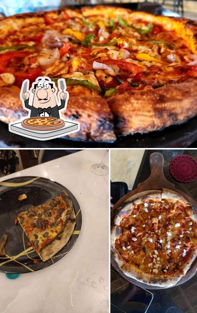 Pick pizza at Tereza Beach House By Sly Granny