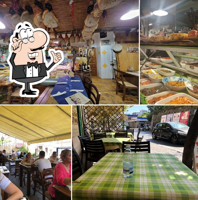 Siediti a un tavolo di La Cantinaccia del Popolo