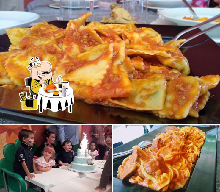 Dai un’occhiata alla foto che mostra la cibo e nozze di Parco del Colombaio