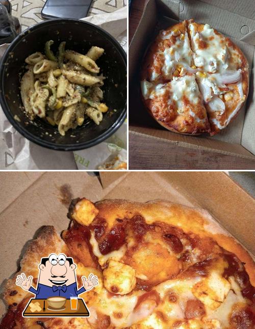 Food at Cheesy Oven Pizza - Ballupur