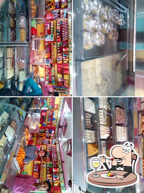 Food at SHRI JODHPUR SWEETS