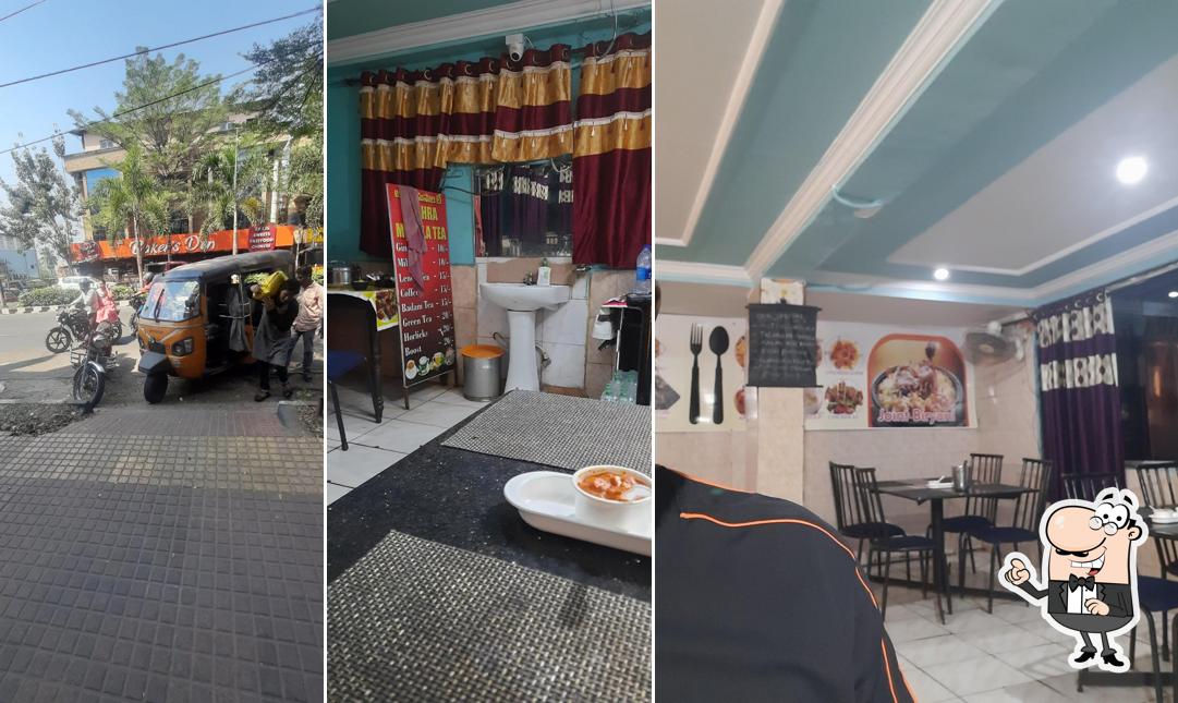 The interior of NEW ANDHRA RESTAURANT