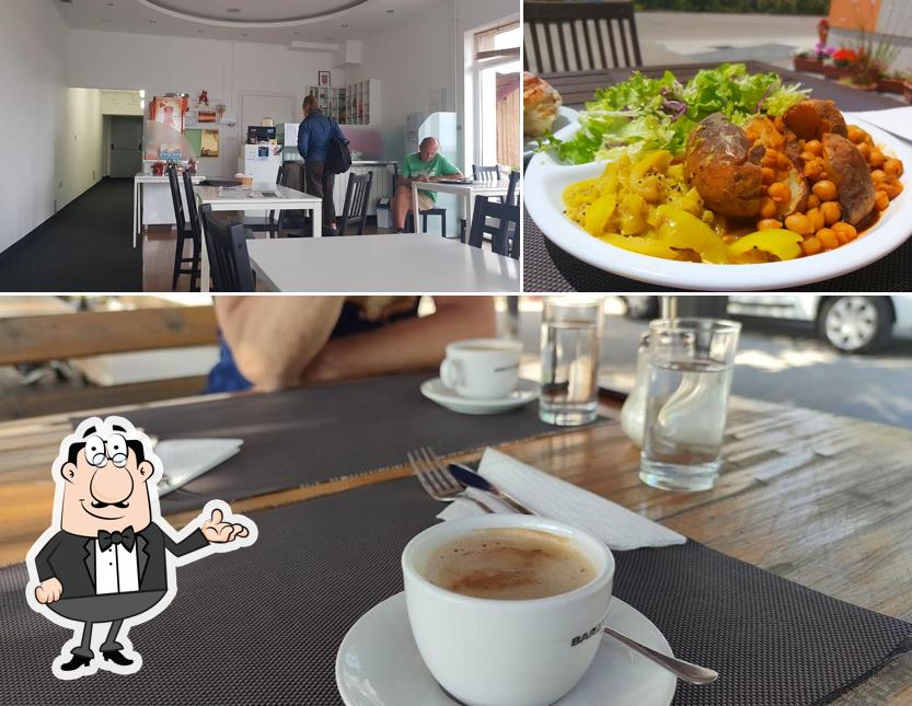Dai un'occhiata agli interni di Tifan Co. Vegetarian Bistro