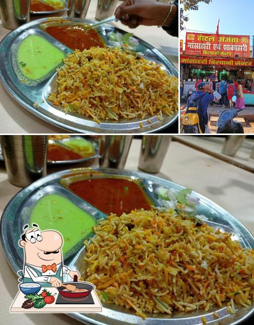 Chicken curry at Hotel Ajanta