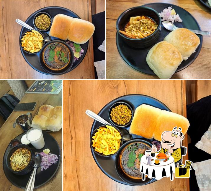 Food at Khandesh Misal House