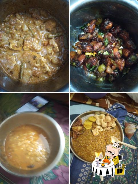 Food at Sreemoyee Rannaghar