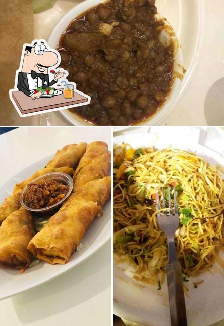 Food at Bikanervala Pari Chowk