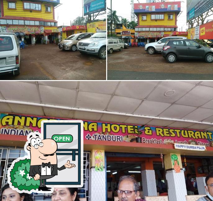 Check out how THE ANNAPURNA RESTAURANT looks outside