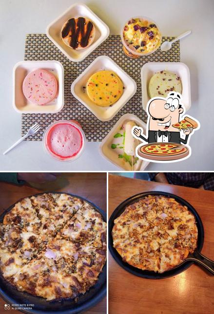 Try out pizza at Cream N Kulfi