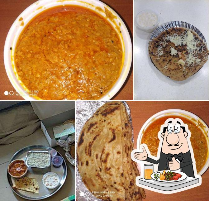 Meals at Paratha world