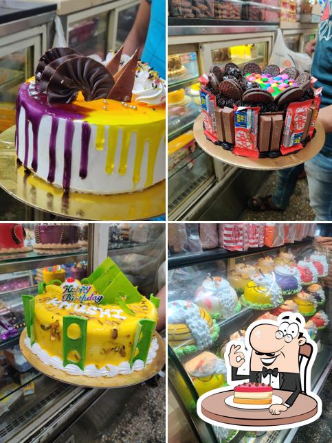 Cheesecake at The New Prakash Bakery