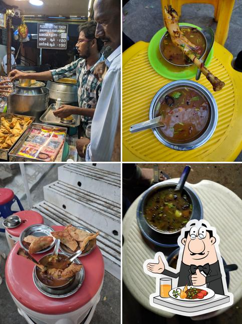 Food at Nizam Soup Stall