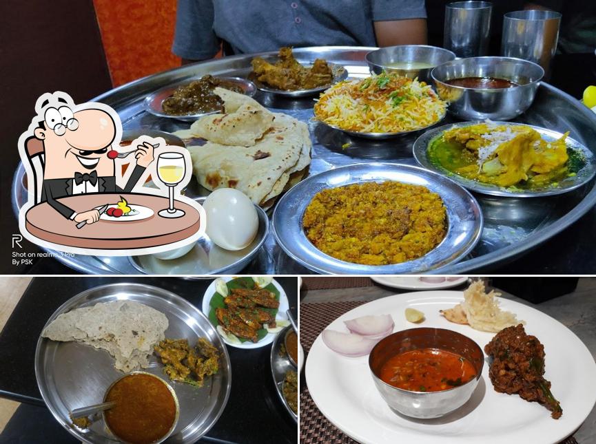 Meals at Hotel Kaveri - Bibwewadi