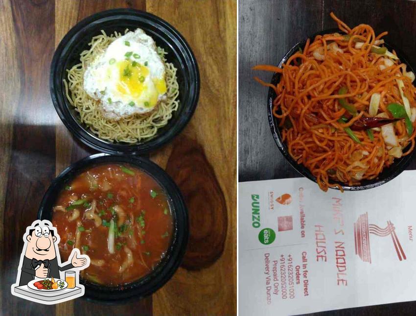 Food at Mike's Noodle House