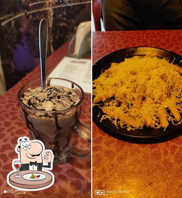 Meals at Cafe Delicious Dream