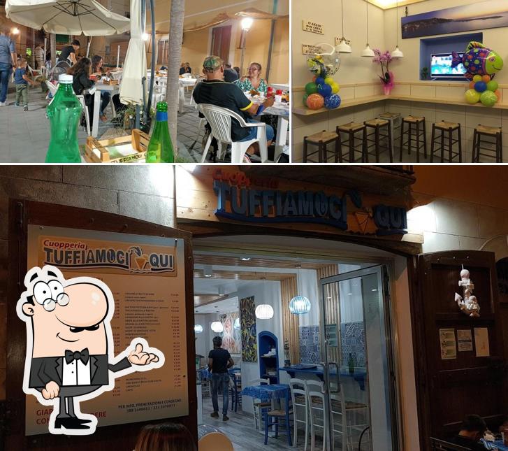 Siediti a un tavolo di Cuopperia TUFFIAMOCI QUI