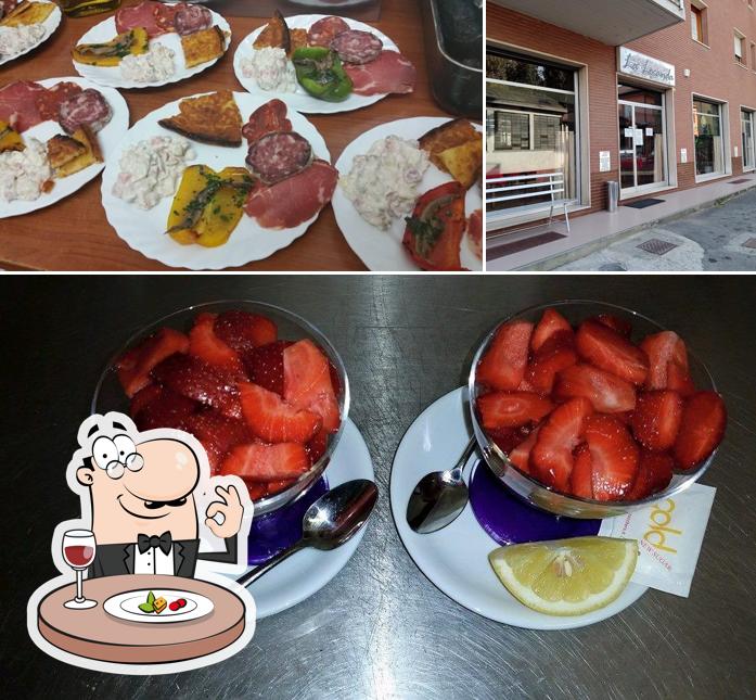 La Locanda si caratterizza per la cibo e esterno