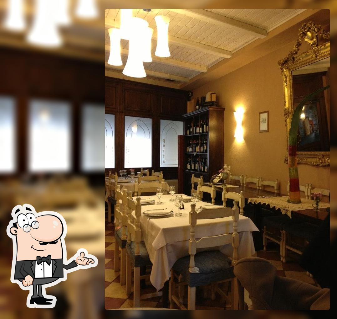 Siediti a un tavolo di Porta Santa Maria