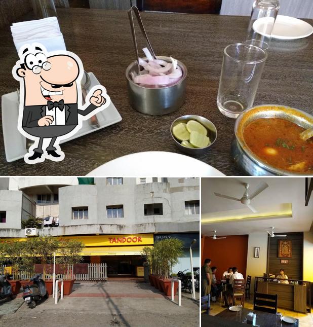 The interior of HOTEL TANDOOR