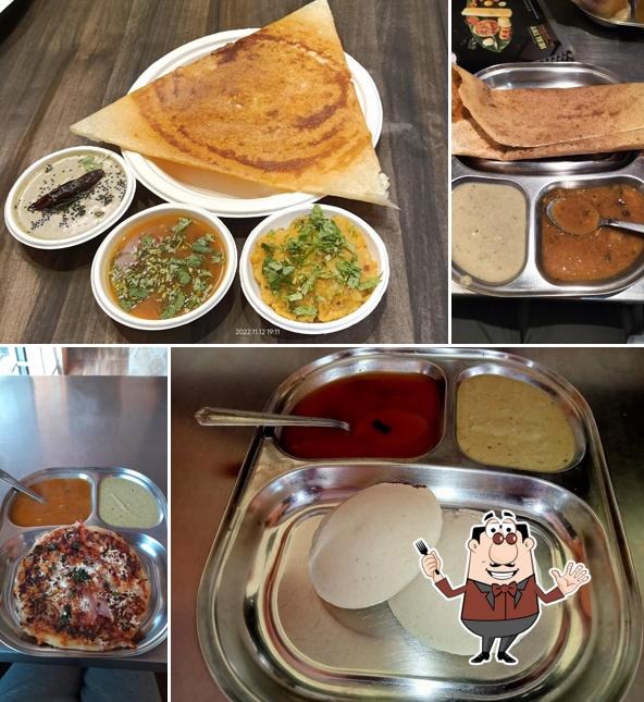 Masala dosa at Dada's Cafe