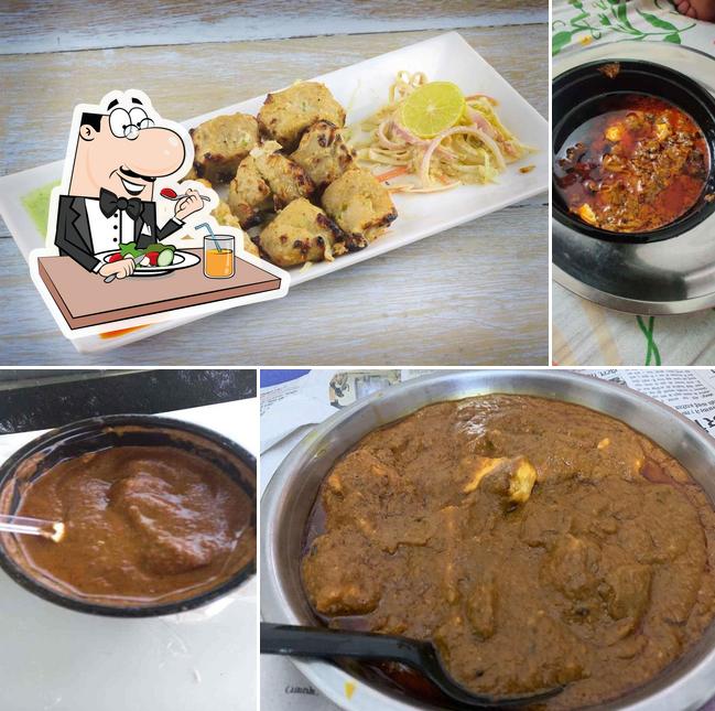 Food at Delhi chaap wala