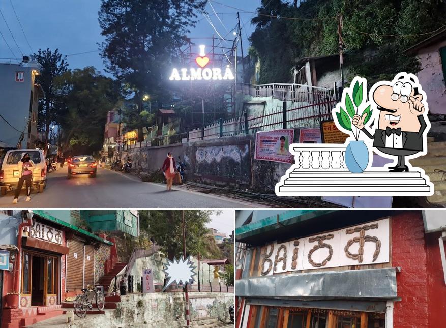 The exterior of Cafe Baithak