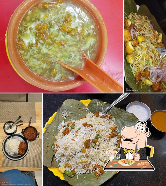 Pad thai at Naveen Praveen Fast Food