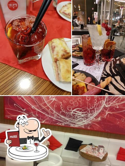 Tra le varie cose da Rubacuori Cafe' si possono trovare la cibo e interni