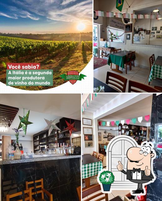 Desfrute da vista da área externa do Abruzzo Restaurante Italiano