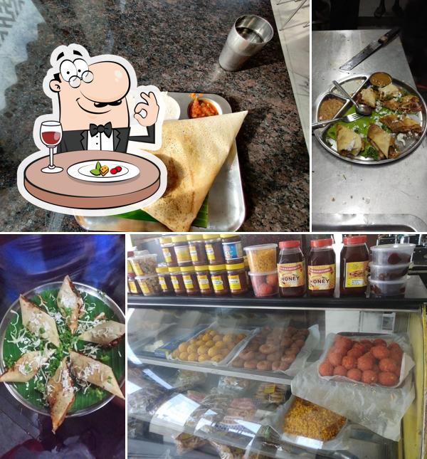 Meals at Hotel Aryaas