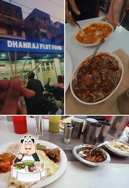 Hot and sour soup at Dhanraj Fast Food