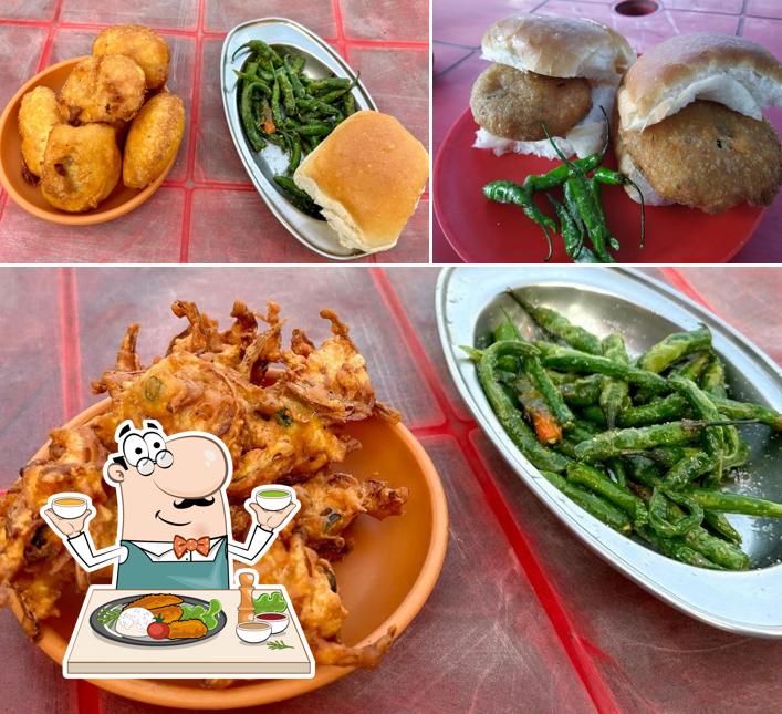 Fried calamari at KAKA'S Amrut Tulya Chai