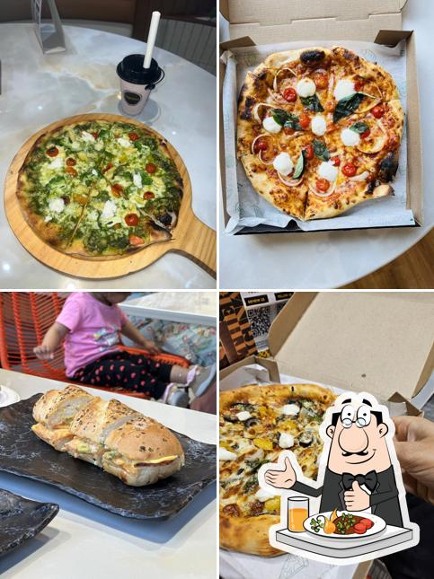 Food at Temptations The Eatery, Kudasan