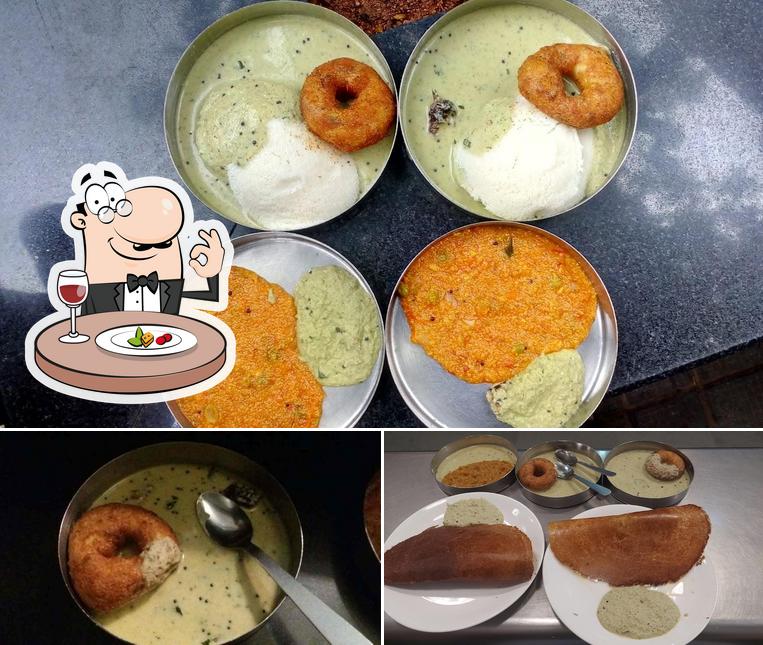 Food at Taaza Thindi