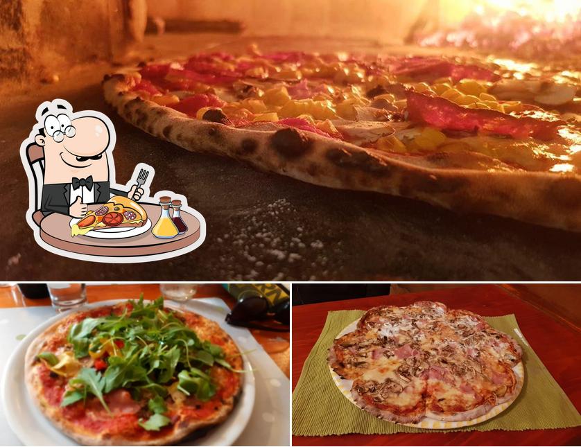 Ordina tra le svariate varianti di pizza