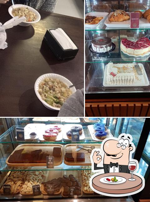 Platos en Padaria Nossa Senhora de Guadalupe Lanches, cafés e comida caseira em Aparecida SP