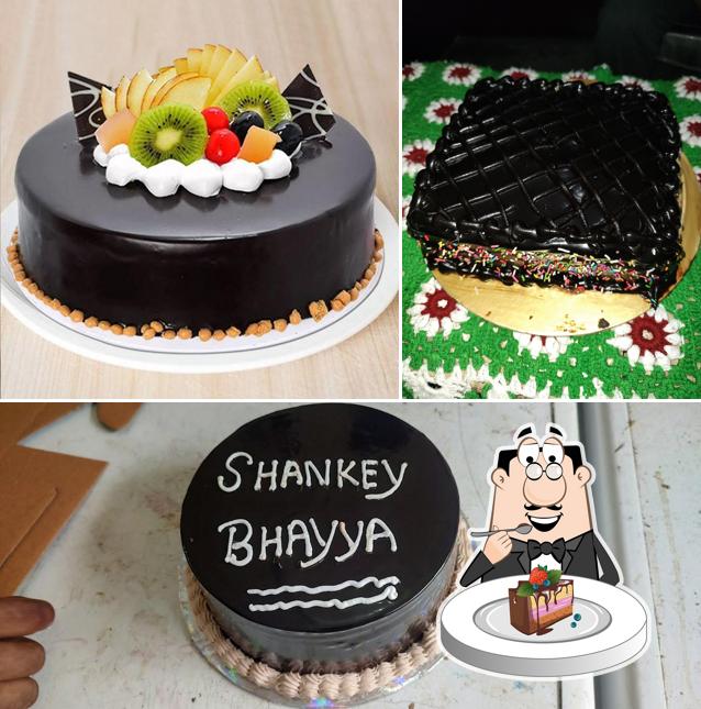 Chocolate cake at KANHA CAKE BAKERY