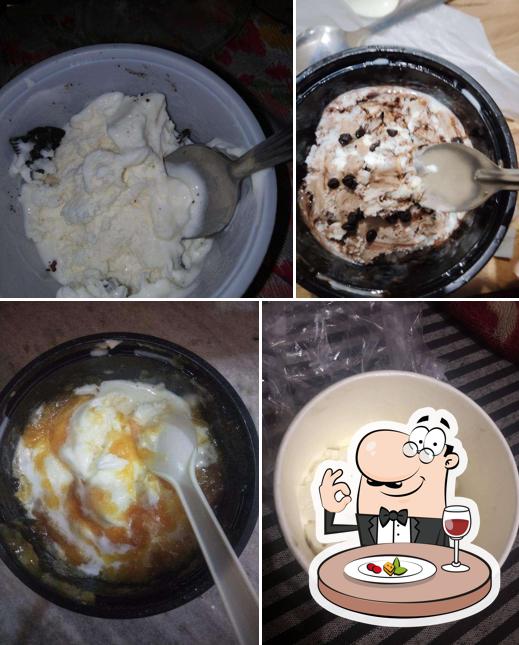 Meals at Top' N Town Ice Cream