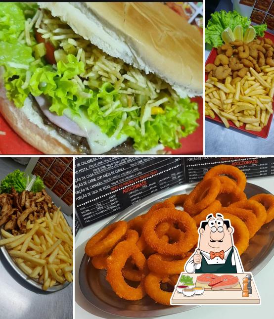 Peixe e fritas em Container lanches