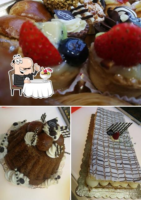 Caffetteria Pasticceria Antica Giardini offre un'ampia gamma di dessert