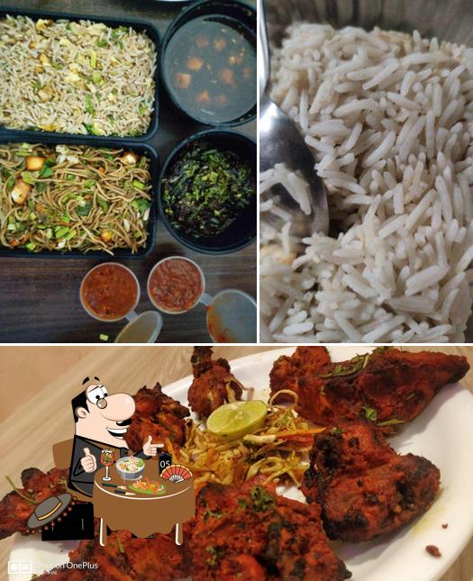 Food at OVEE CHINESE FAMILY RESTAURANT