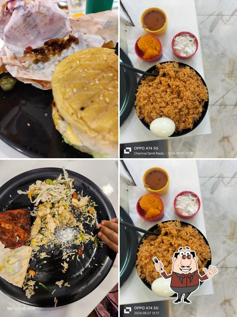 Food at Caesars - The Food Court