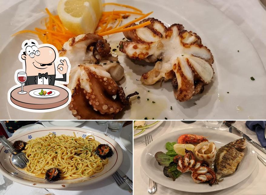 Platti al OSTERIA DEL PORTO