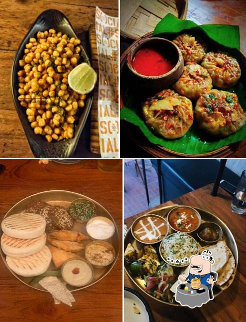 Meals at Sector 7 Social