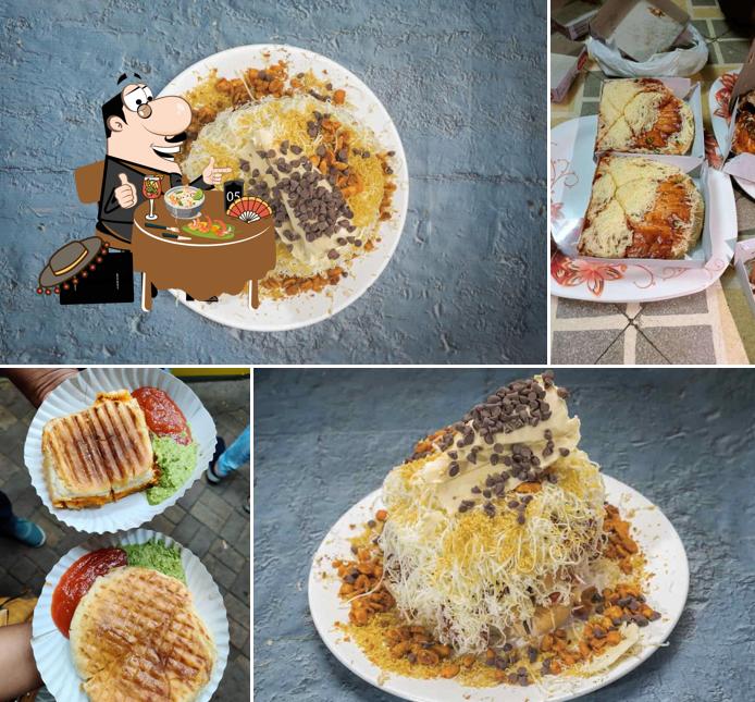 Meals at Collegian Sandwich & Snacks