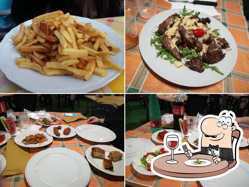 Cibo al FRATELLI DE GENNARO PASSIONE DAL 1962